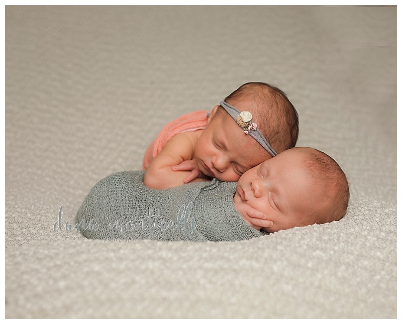 pittsburghnewborntwinsphotographyposedstylednewbornwrapbabygirlbabyboy16